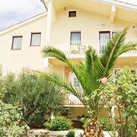 Nina Zadar Exterior foto